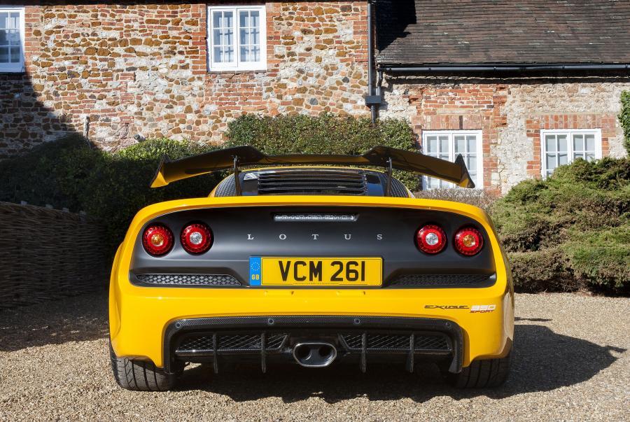  Lotus Exige Sport 350 Roadster 2016 года  (фото 8 из 13)